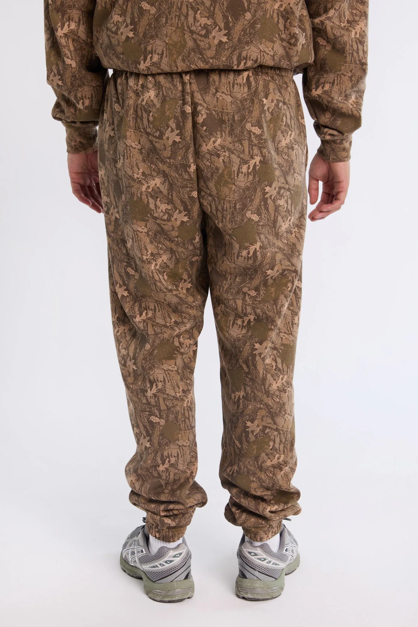 Jogger en molleton motif camouflage d'arbres Arsenic homme