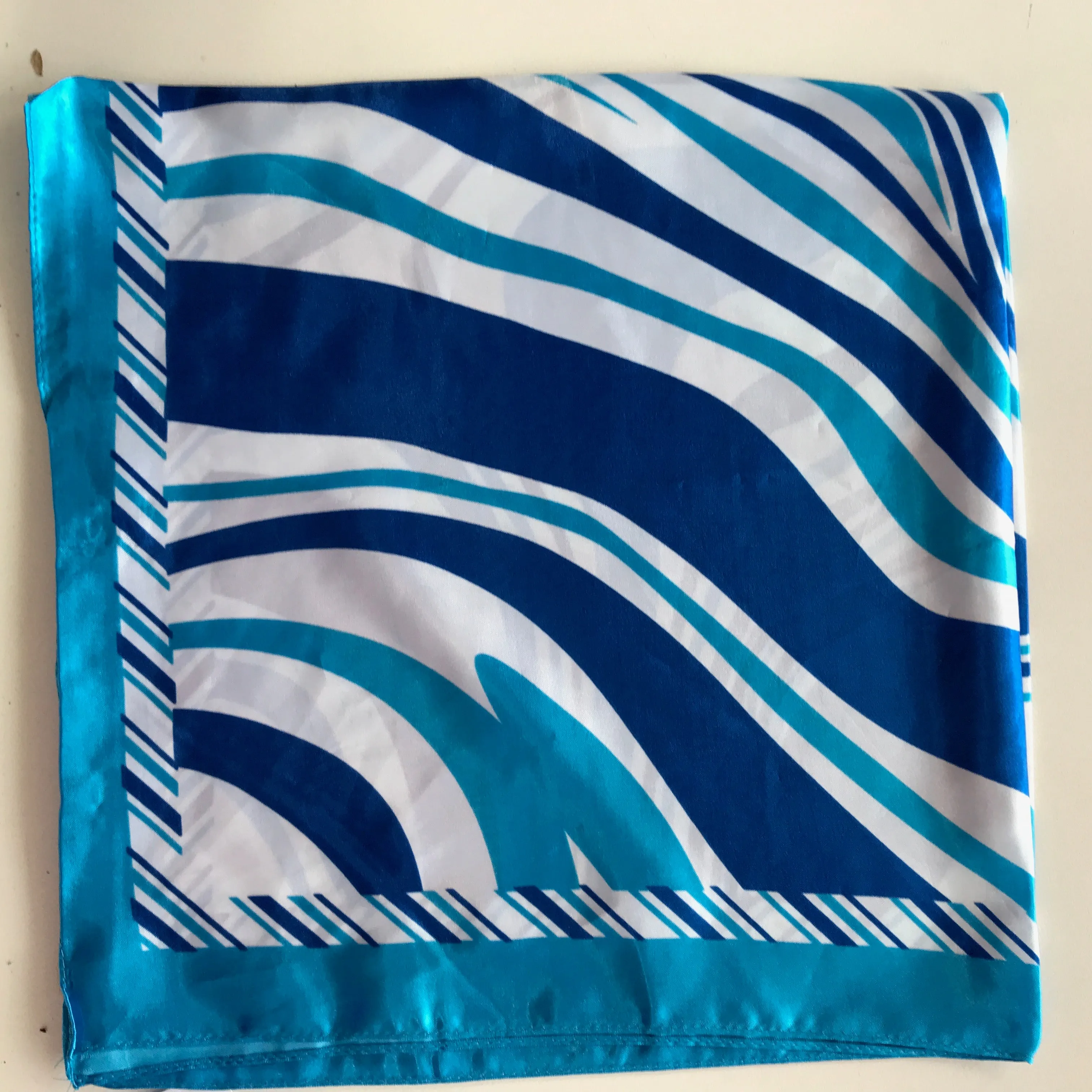 Scarf  Patterned Square Neck Scarf